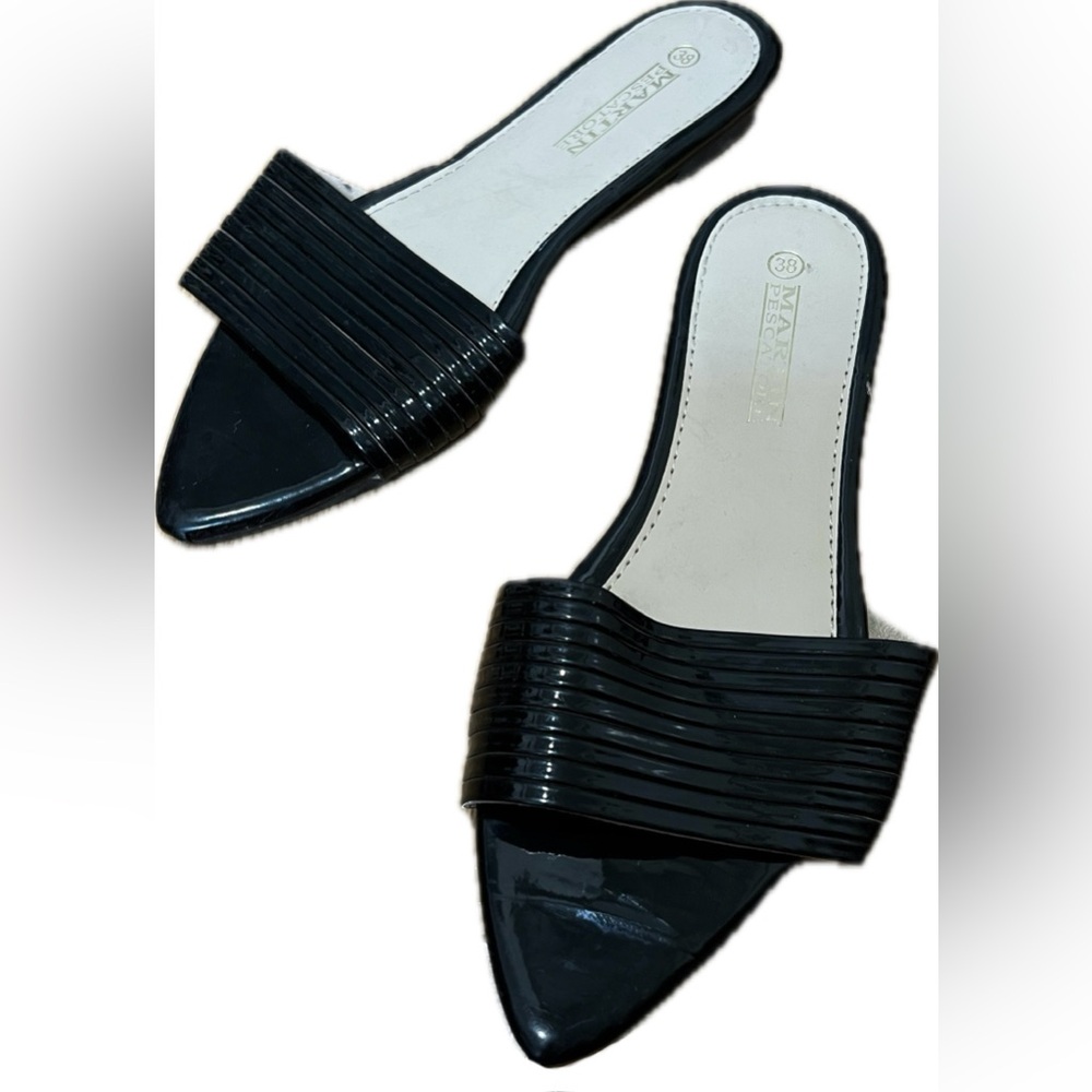 Martin Pescatore | Black Slide Sandals